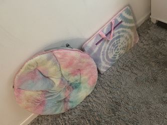 Girl Folding Chair W/ Lap Cushion