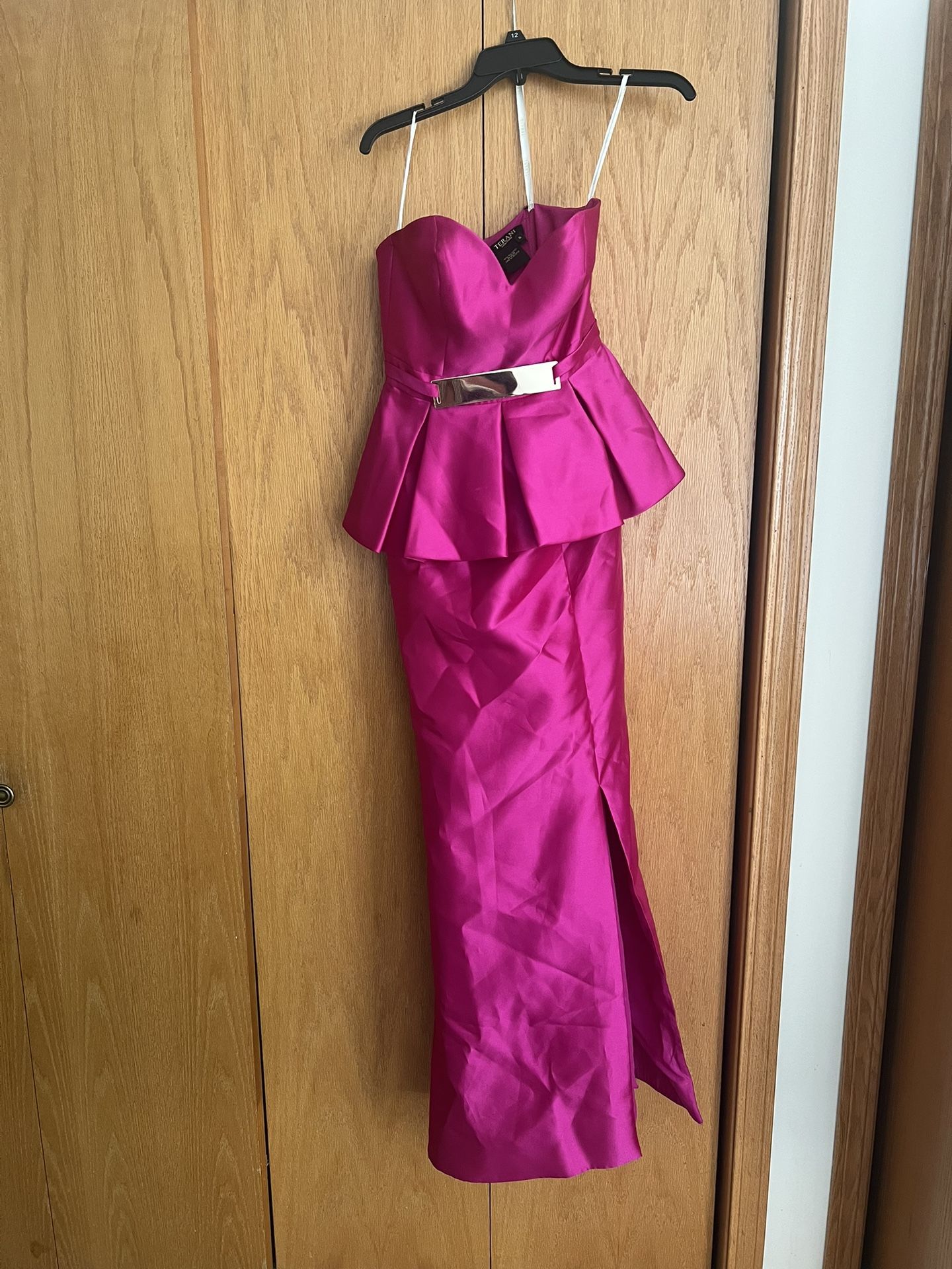 Designer Strapless Pink Grown