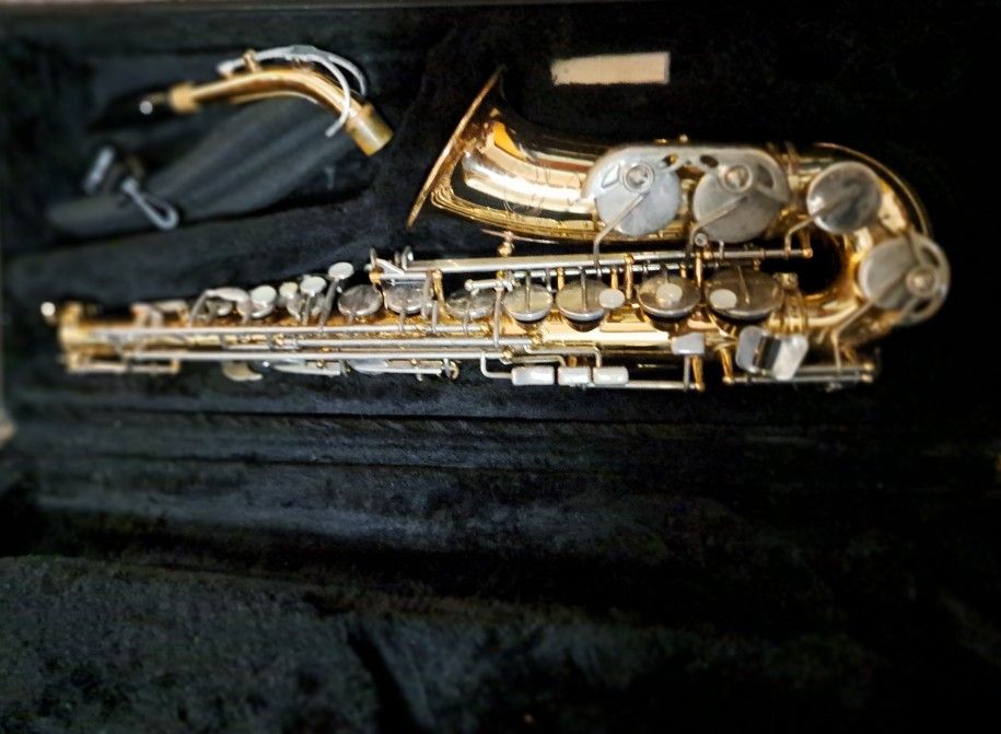 Saxophone