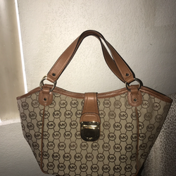 MICHAEL KORS BAG