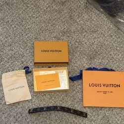 LV BRACELET 