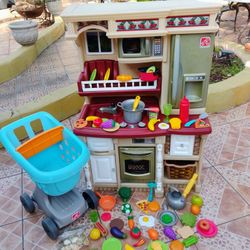 Kids Kitchen ...Included Everything Toys 