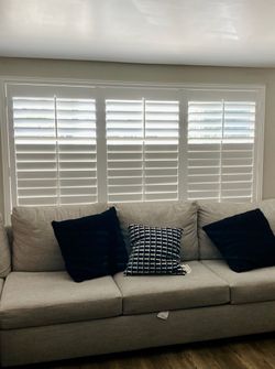 Plantation Shutters (FREE ESTIMATES & SAME DAY PRICING)- Custom, Wood, Interior Window Treatments, Coverings. Persianas de Madera. Se Habla Espanol.