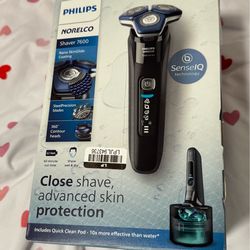 Philips Norelco Shaver …new!