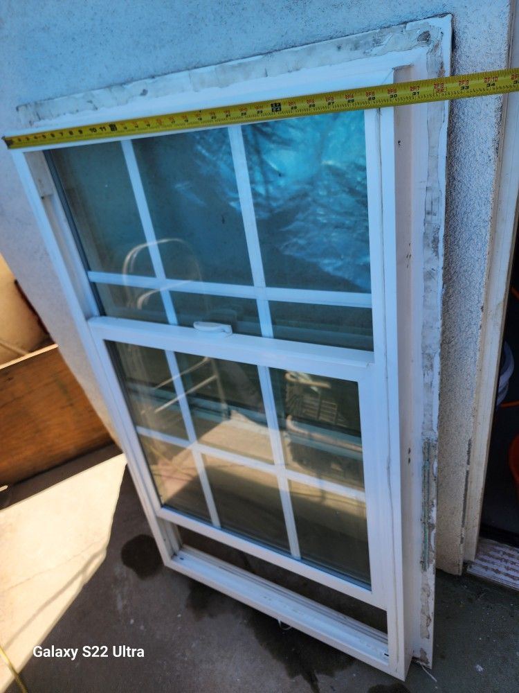 Retrofit Vinil Window