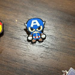 Disney Marvel Pin Captain America 