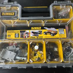 Dewalt 10 Compartment Deep Pro Small Parts Organizer