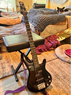 Ibanez GSR200 Gio Bass Guitar