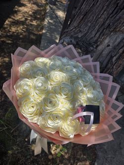 30 count Rose Graduation Bouquet