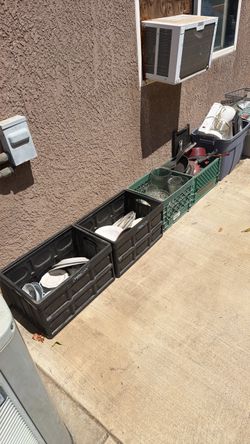 KITCHEN CLEAR-OUT — EVERYTHING $1 EACH!