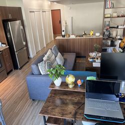 Apartment items sale