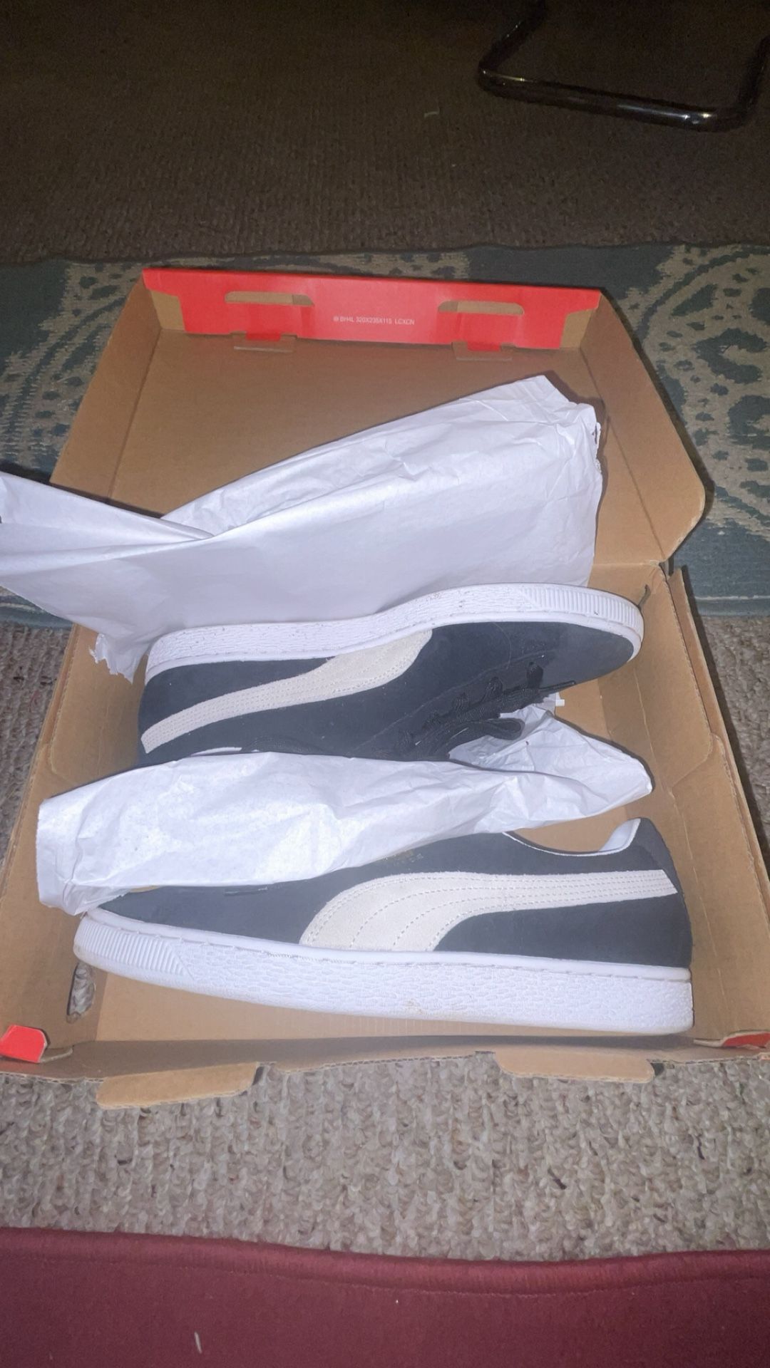 PUMA Classic Suede Size 11