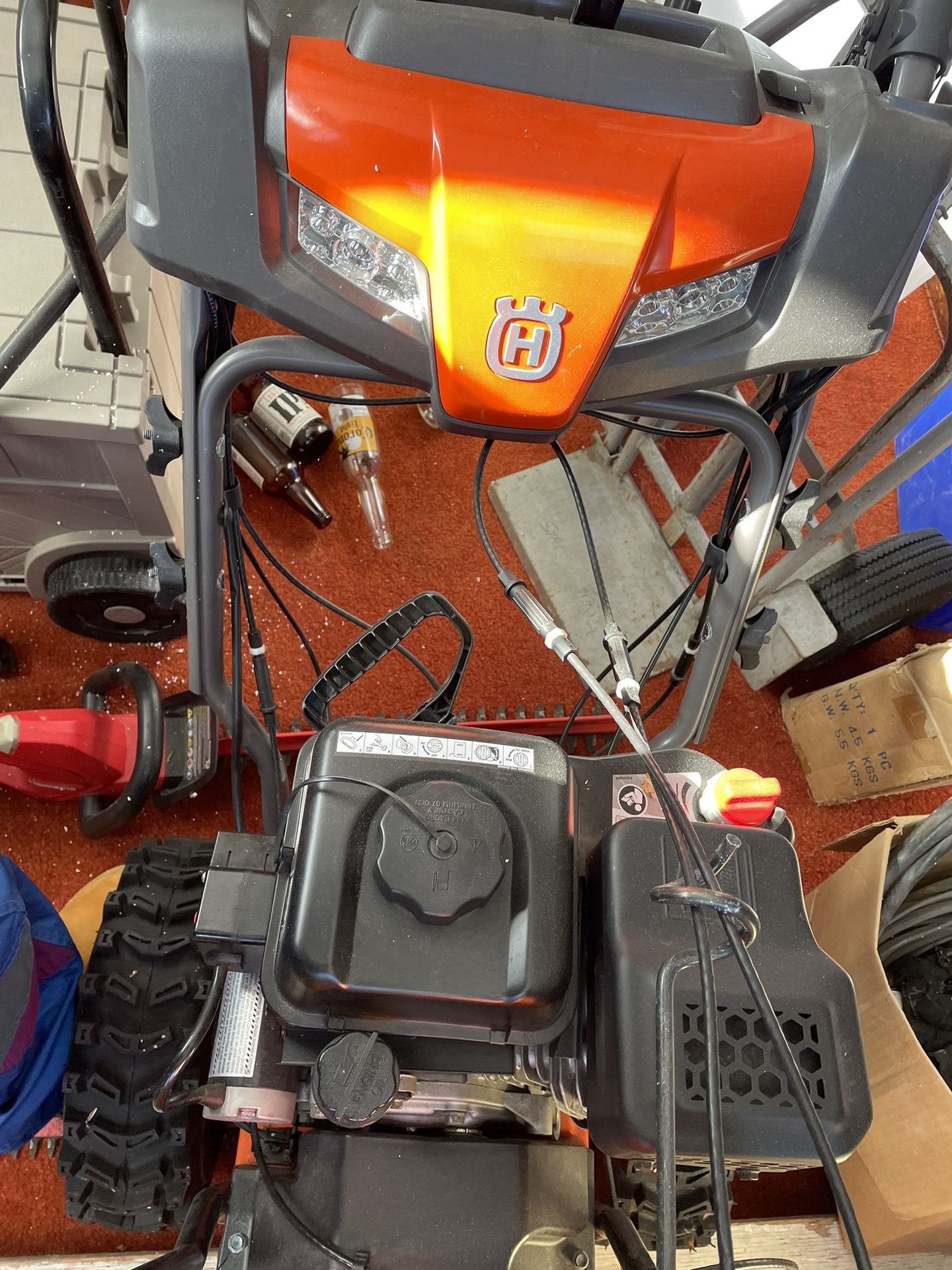 HUSQVARNA ST227 SNOWBLOWER for Sale in Cumberland, RI OfferUp