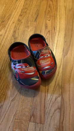 Lightning McQueen Crocs