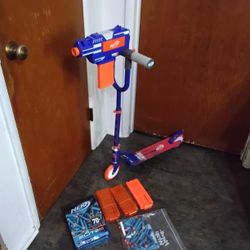 Nerf Blaster 2.0 Scooter With Accessories 