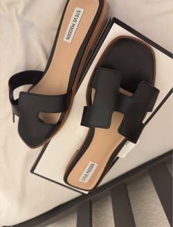 Steve Madden Hadyn Black Leather Sandals