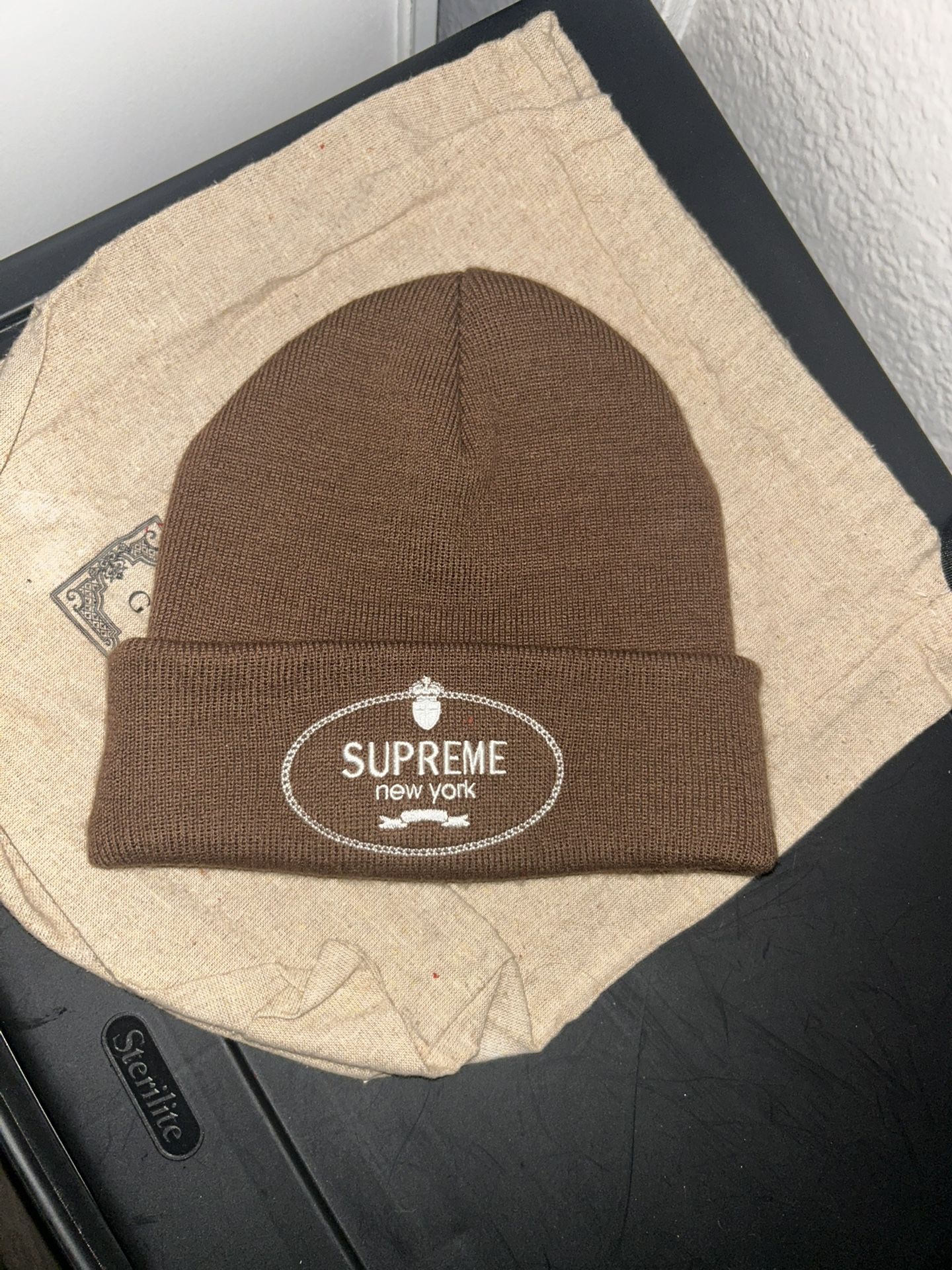 Supreme Hat