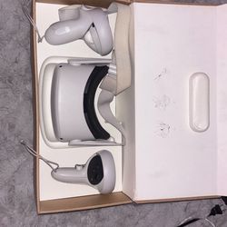 White , oculus quest 2