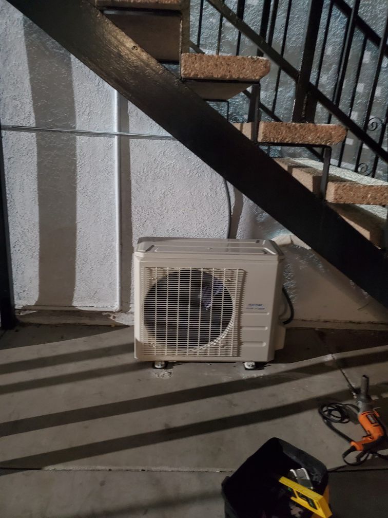 24k Mini Split AC/ Heater