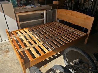 Queen Wood Bed Frame with Headboard & Footboard – Honey Toned Wood