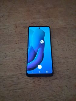 I have a moto G 5G-2024 it works really good and the network is metro but it's unlocked with any carrier because I looked on the settings and that's w