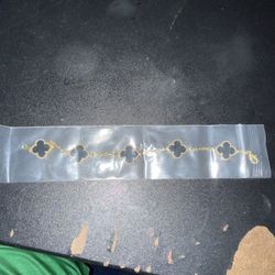 Van Cleef And Arpels Bracelet Black And Gold