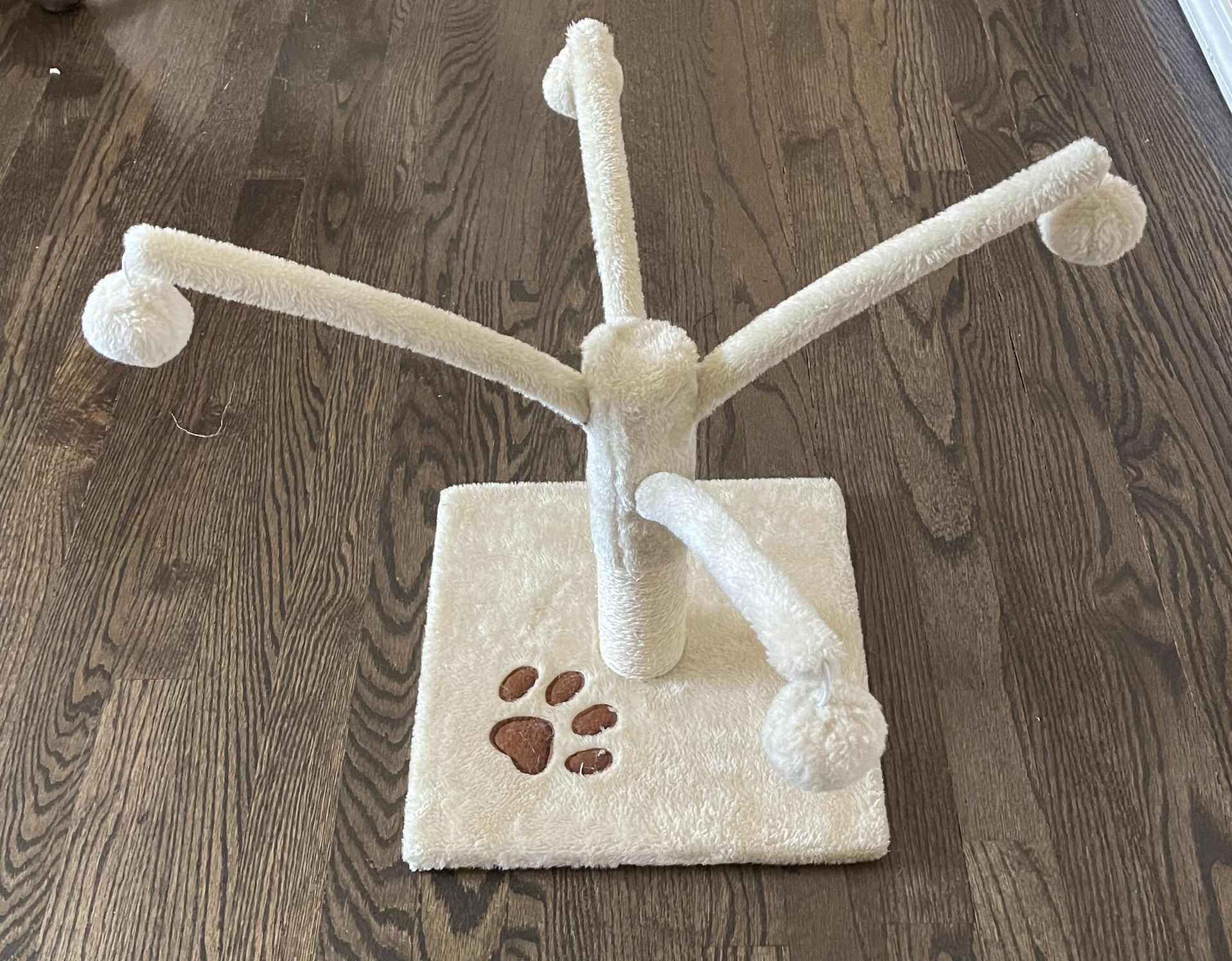 Kitty Cat Play Scratching Post