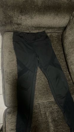 Black leggings