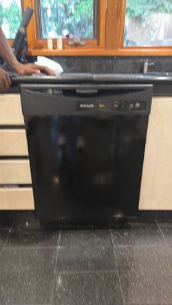 Frigidaire Dishwasher
