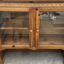 China Cabinet And Desk 