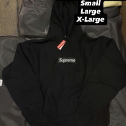 Supreme Hoodie 
