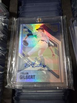 2021 Logan Gilbert RC Autograph Gold Parallel 07/10