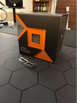 AMD Ryzen 7 7800X3D – Excellent Condition