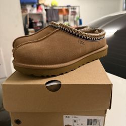Ugg Tasman