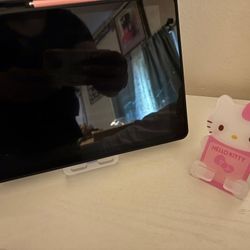 Stand Kittt Y Kuromi