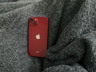 Iphone 13 red
