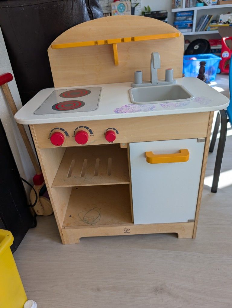 toddler Toy Kitchen 
