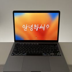 MacBook Pro 13 Inch With Touchbar
