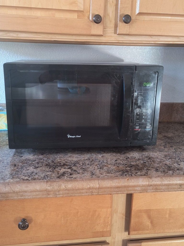 Magic Chef Microwave