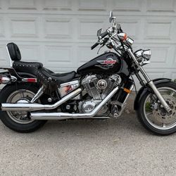 Honda Shadow 1100