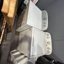 Whirlpool Washer And Dryer 