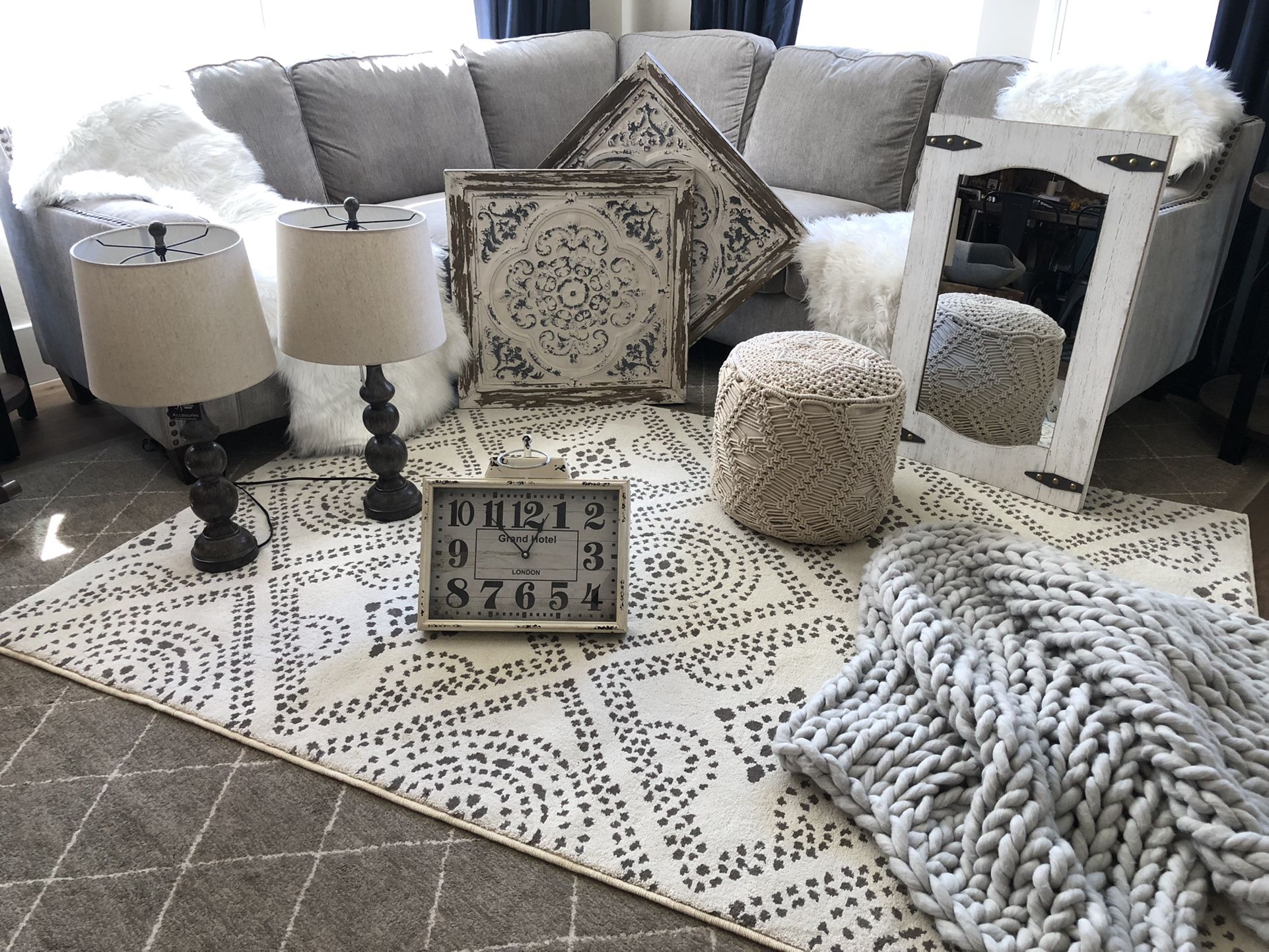 Rustic Farmhouse Decor Items