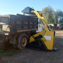 New 2023 Diggit Mini-Skid-Steer Loader