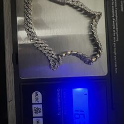 3.5 Carat Diamond bracelet  10k white Gold 