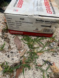 caja de tornillos