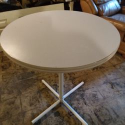 1970s Breakfast Table