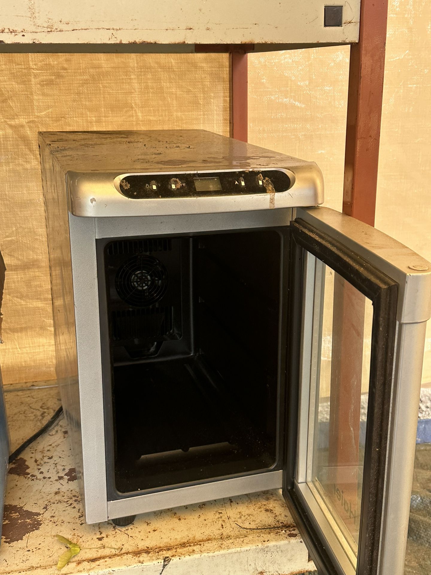 Fridge For Truck Driver