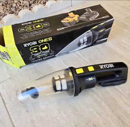 RYOBI 18V One Handed Vaccum