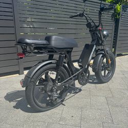 Juiced Electric Bike HyperScorpion