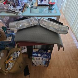 Chevy Tahoe Headlights OEM